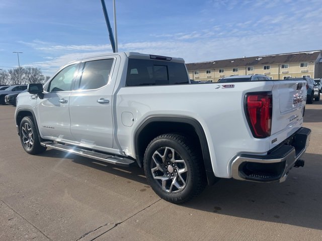 Used 2025 GMC Sierra 1500 SLT w/ SLT Premium Plus Package image 8