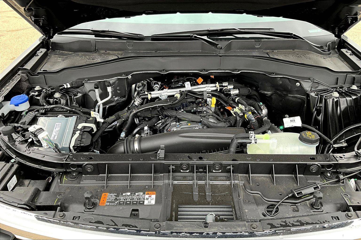 New 2026 Ford Explorer Active w/ Active Comfort Package image 12