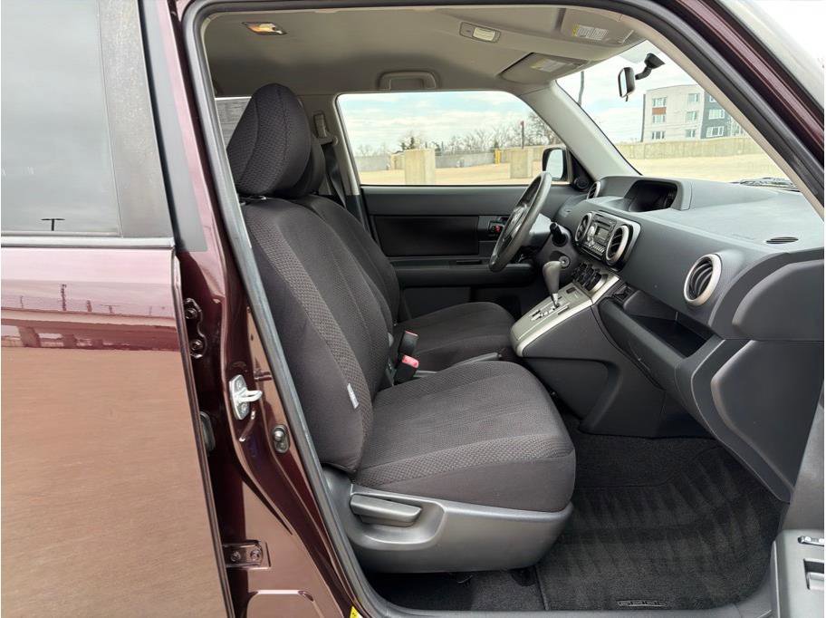 Used 2010 Scion xB Release Series 7.0 image 14