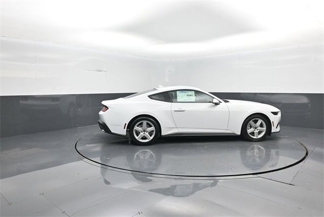 New 2026 Ford Mustang Coupe image 8