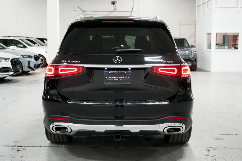 Used 2021 Mercedes-Benz GLS 580 4MATIC image 5