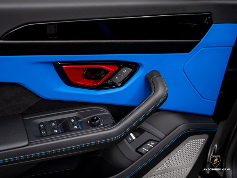 Used 2024 Lamborghini Urus S image 20