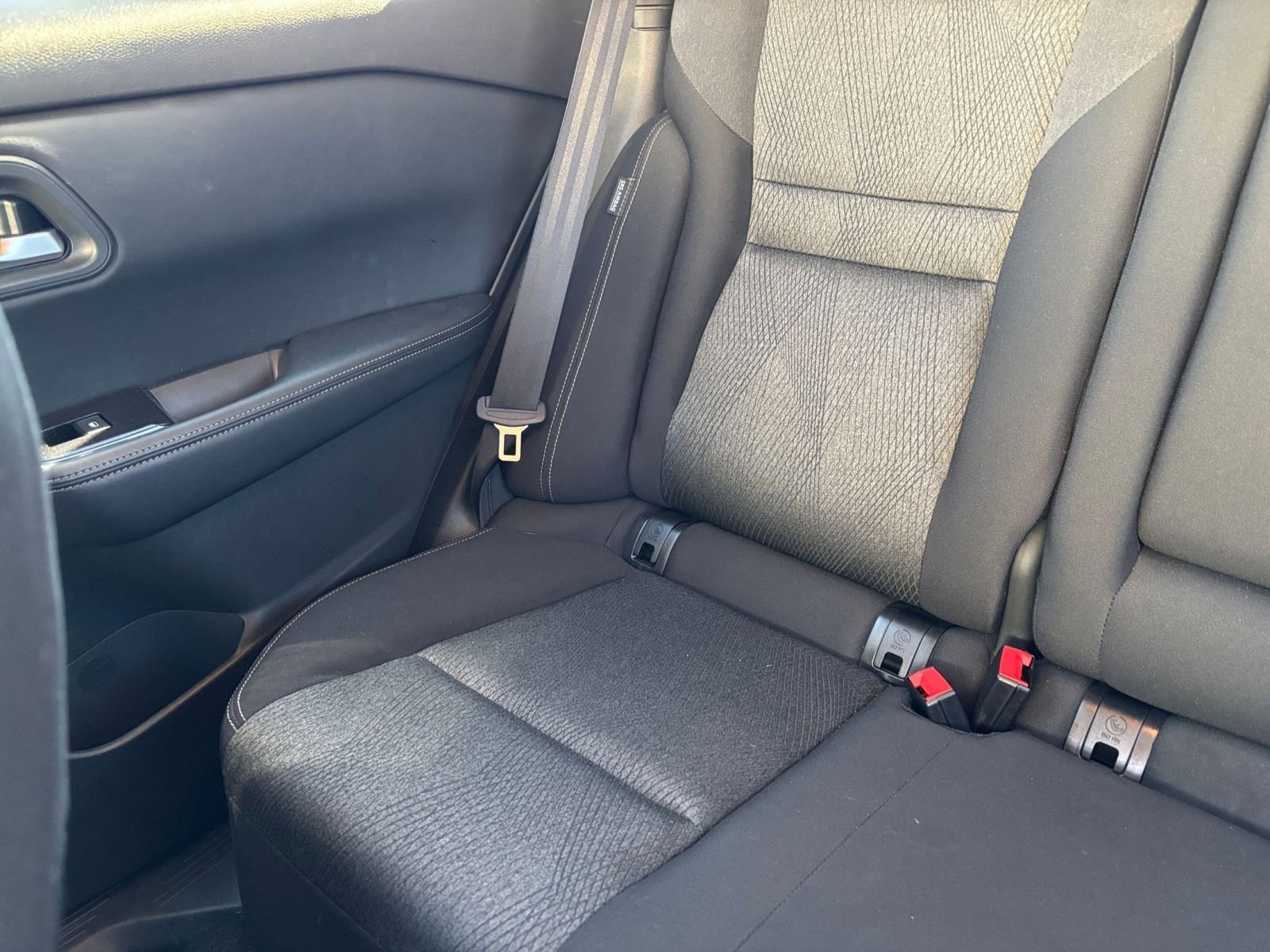 Used 2025 Nissan Rogue SV FWD image 41