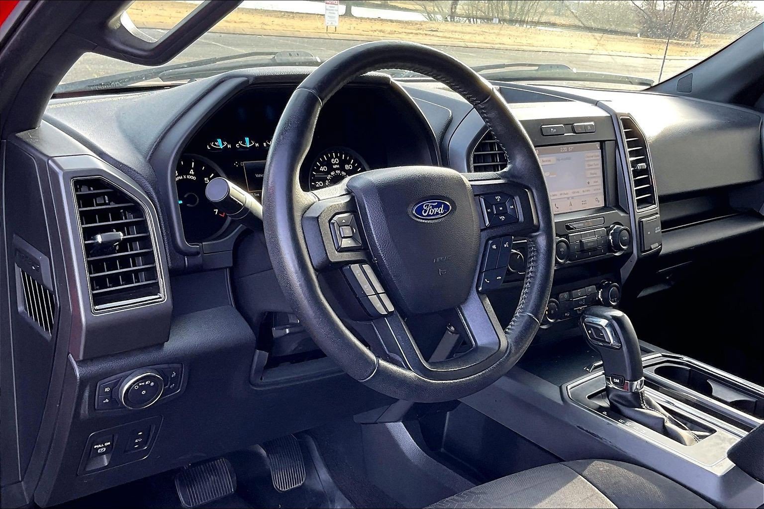 Used 2019 Ford F150 XLT w/ Equipment Group 302A Luxury image 14