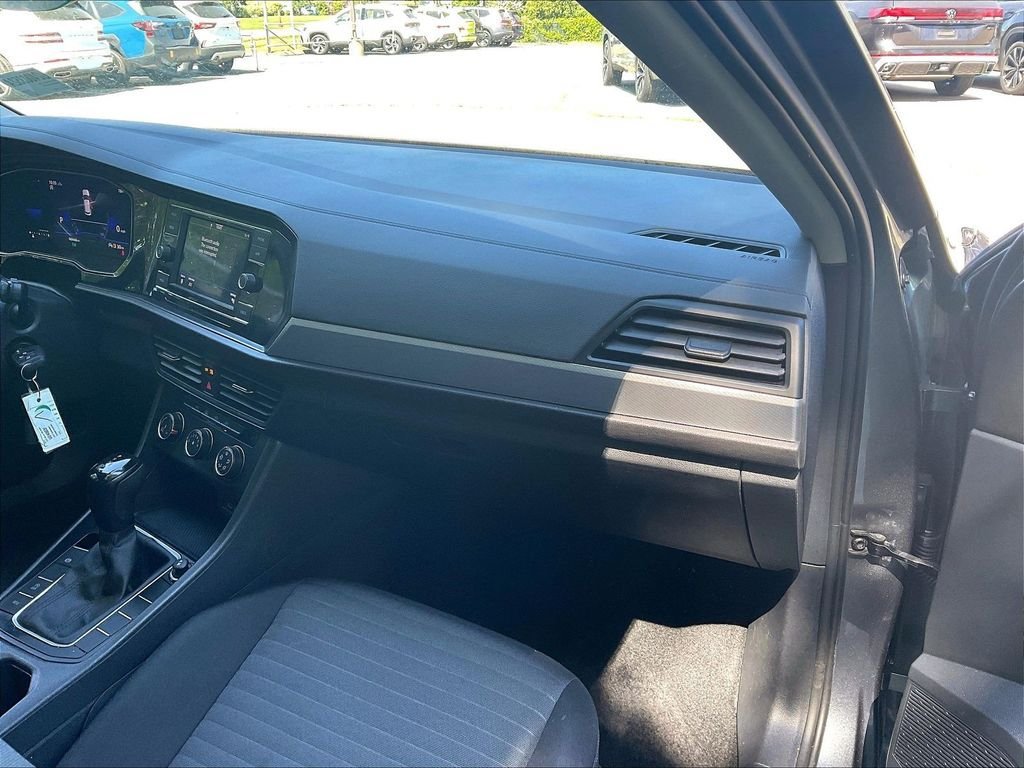 Certified 2023 Volkswagen Jetta S FWD image 13
