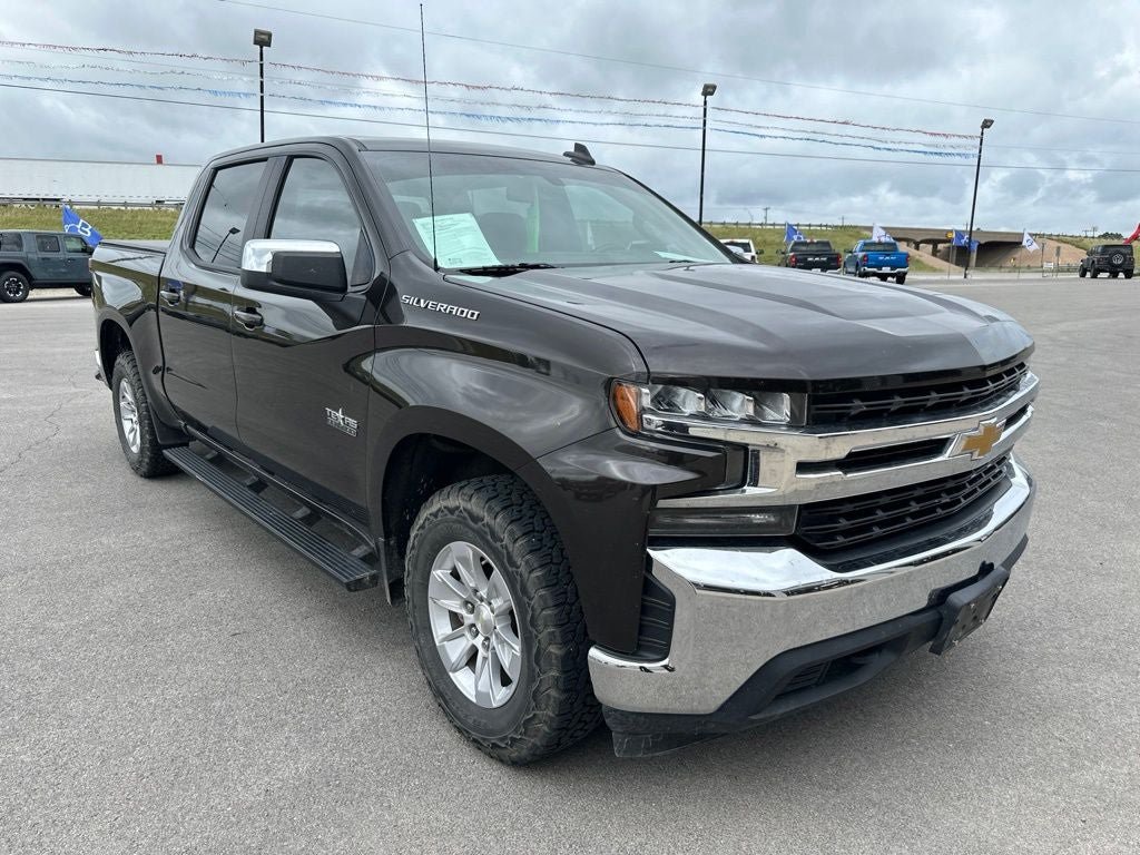 Used 2019 Chevrolet Silverado 1500 LT w/ Texas Edition RWD image 3