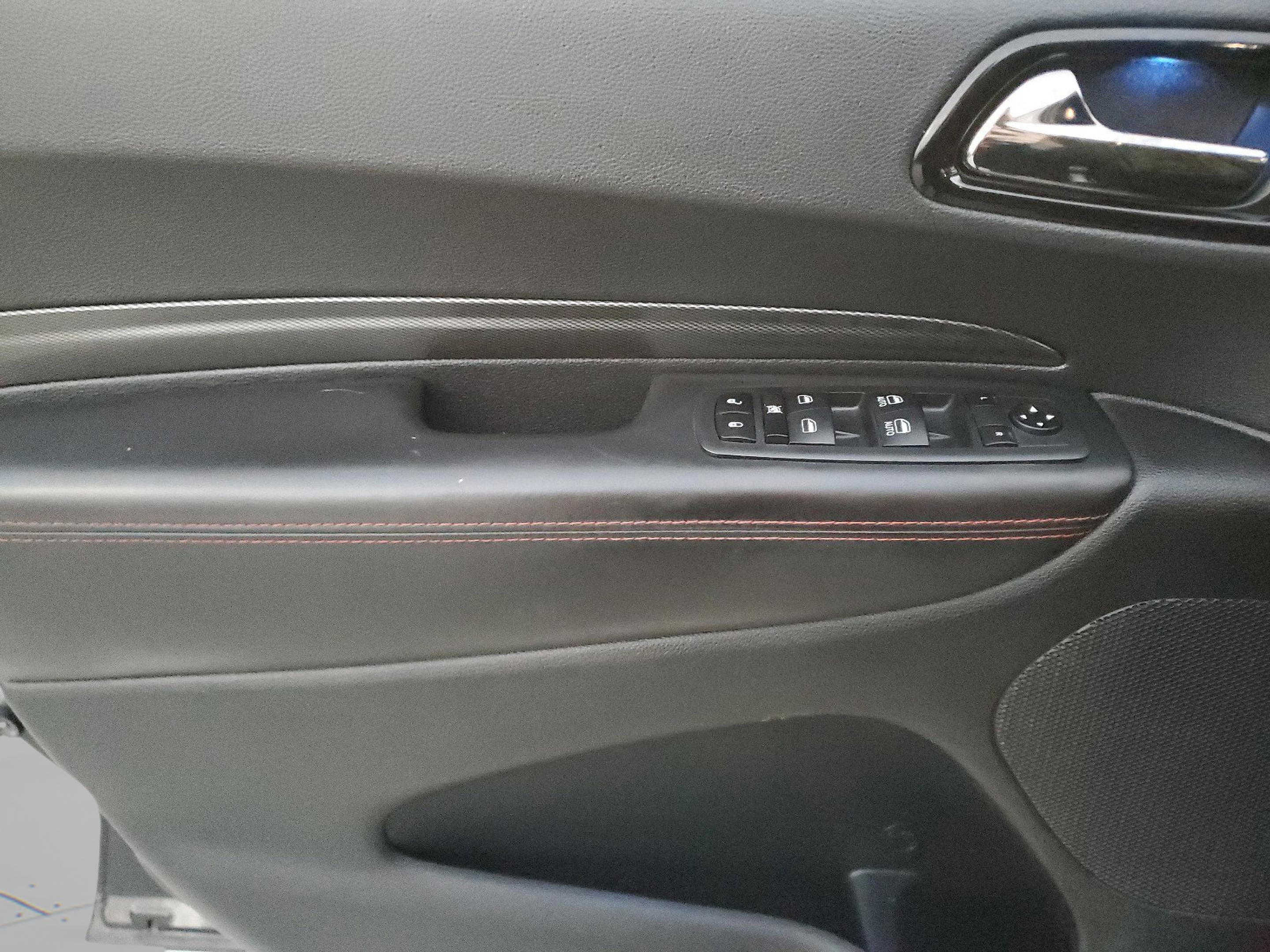 Certified 2023 Dodge Durango GT image 16