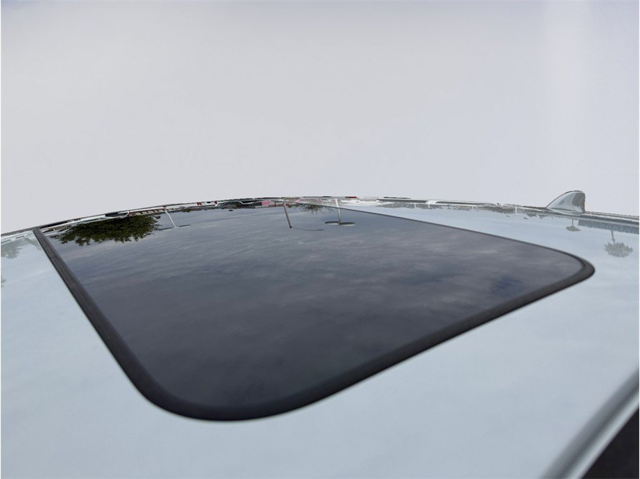Used 2021 Honda Civic EX image 9