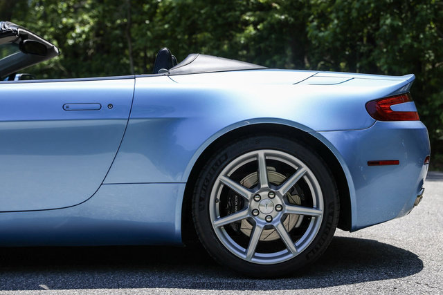 Used 2007 Aston Martin V8 Vantage Roadster RWD image 5