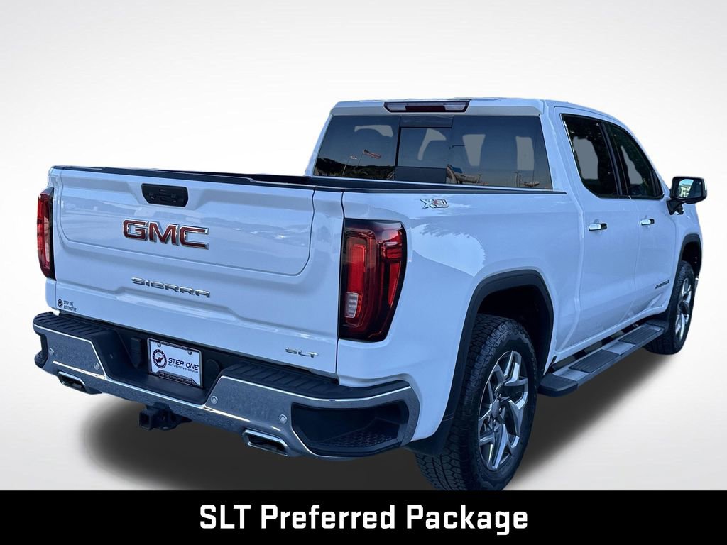 Certified 2022 GMC Sierra 1500 SLT AWD/4WD image 9