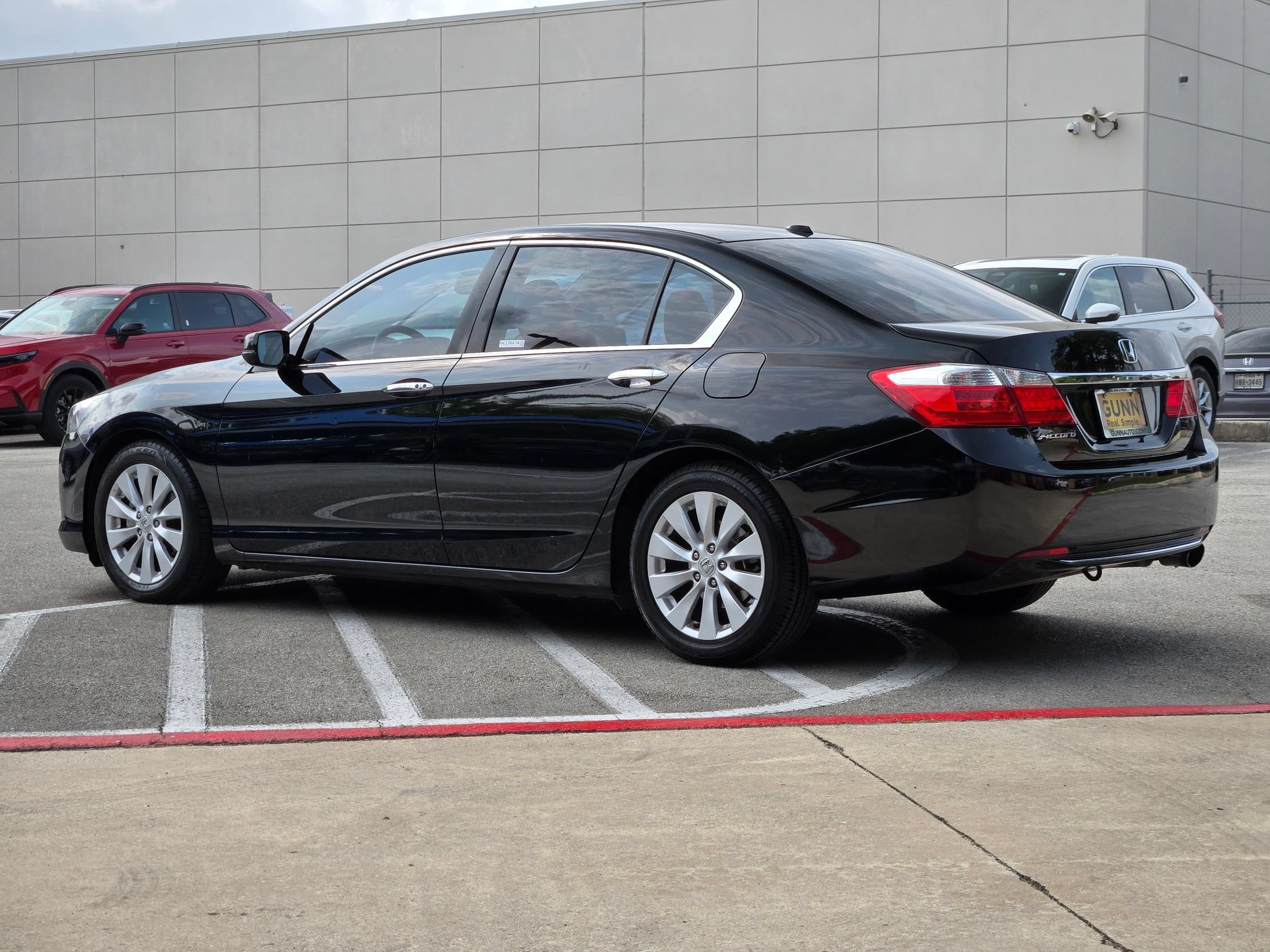 Used 2015 Honda Accord EX-L image 5