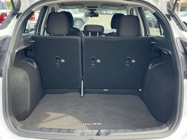 Used 2021 Nissan Kicks S FWD image 19