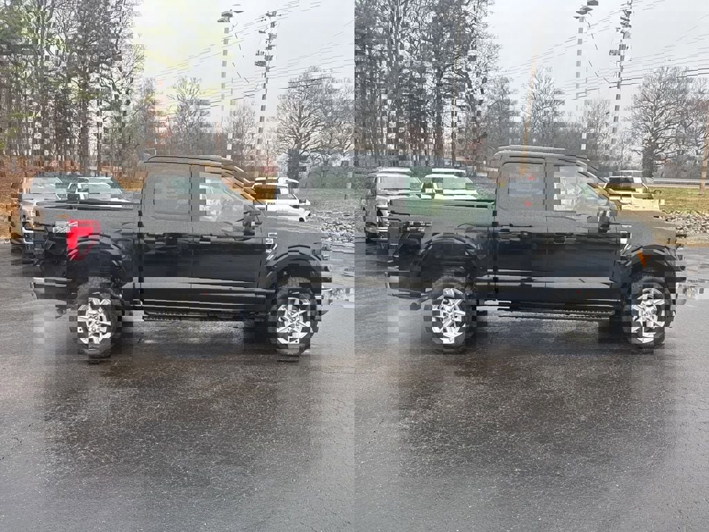 New 2026 Ford F150 XLT w/ Equipment Group 302A MID image 9