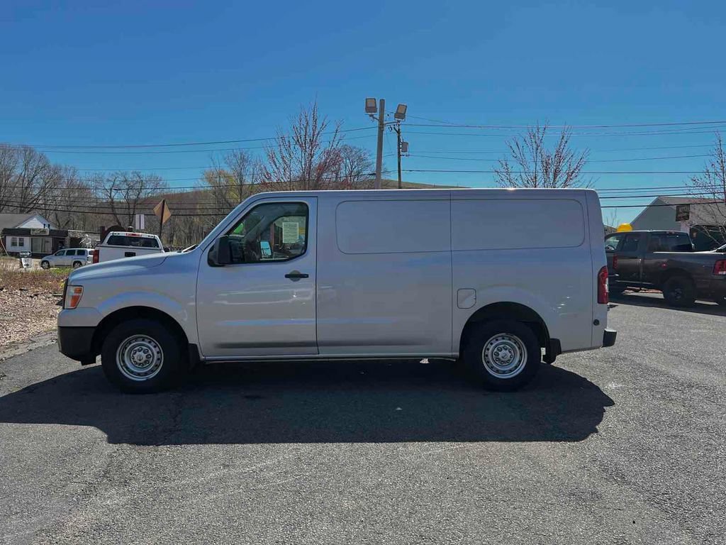 Used 2016 Nissan NV 3500 S w/ Power Package RWD image 4