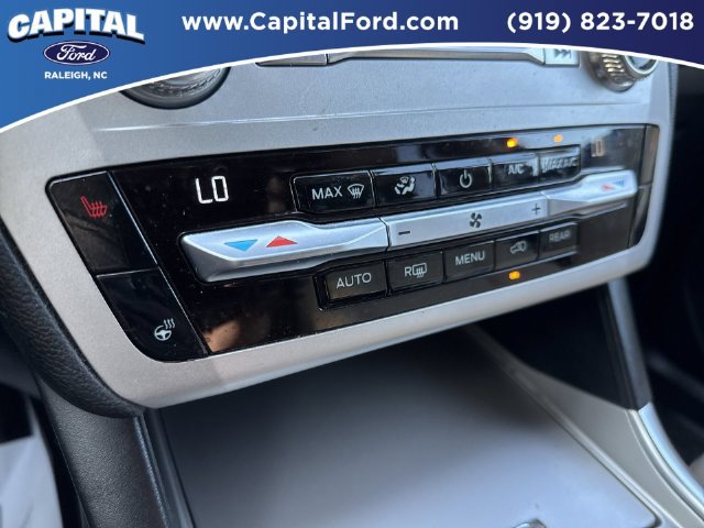 Used 2021 Ford Explorer XLT w/ Equipment Group 202A RWD image 29