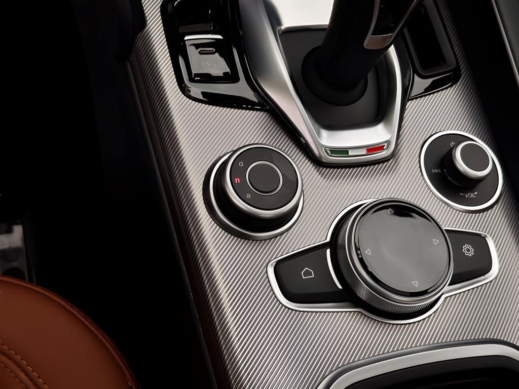 Used 2024 Alfa Romeo Giulia Ti image 14