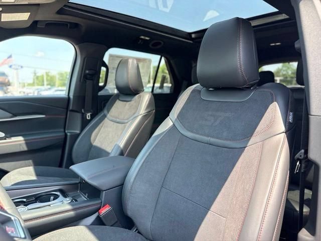 New 2026 Ford Explorer ST w/ Sun And Sound Package AWD/4WD image 17