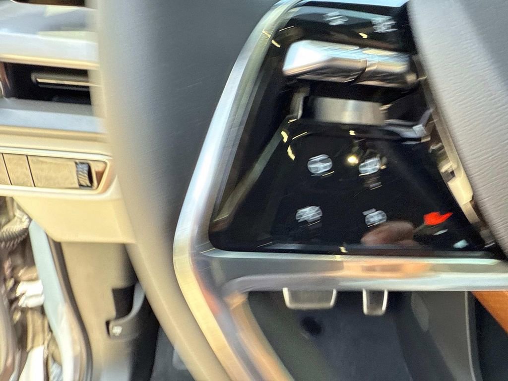 New 2026 Cadillac Vistiq Luxury image 28