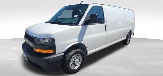 New 2025 Chevrolet Express 2500 Extended w/ Communications Package RWD image 4