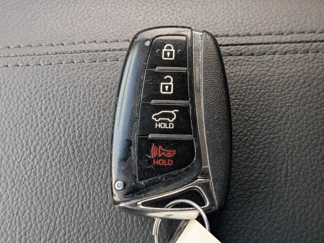 Used 2018 Hyundai Santa Fe Sport FWD image 31