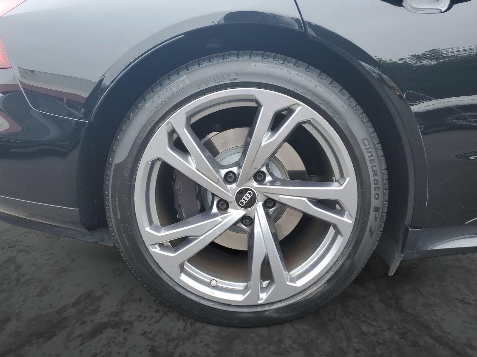 Used 2023 Audi e-tron GT Premium Plus AWD/4WD image 5