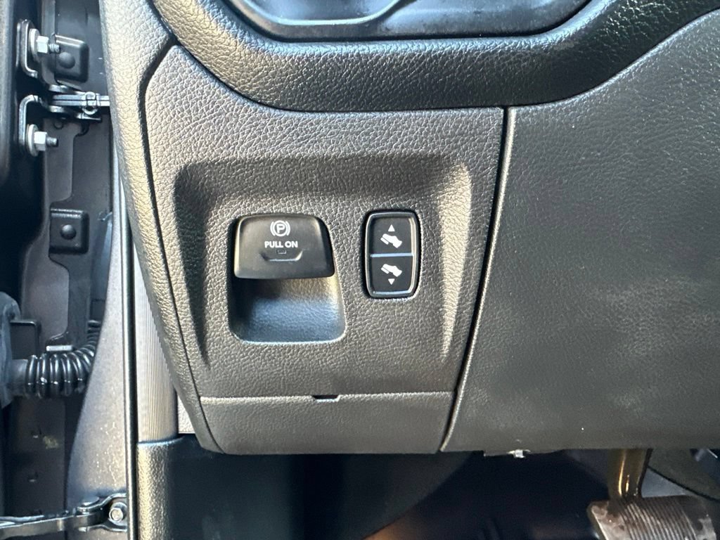 Used 2021 RAM 1500 Big Horn AWD/4WD image 15