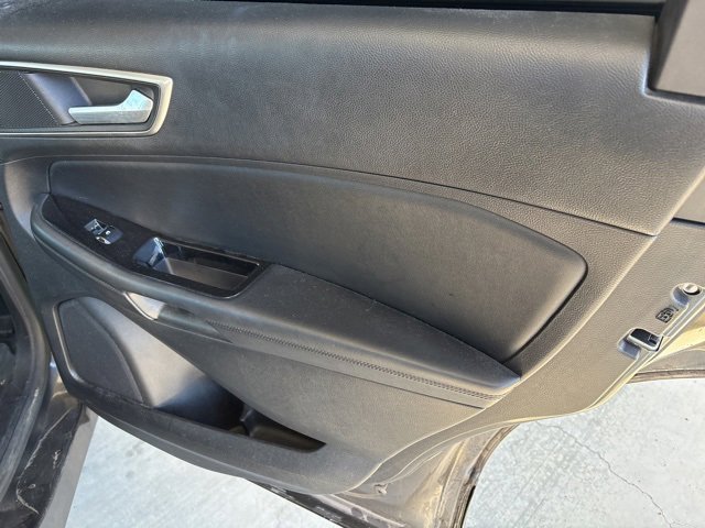 Used 2015 Ford Edge SEL w/ Equipment Group 201A image 23