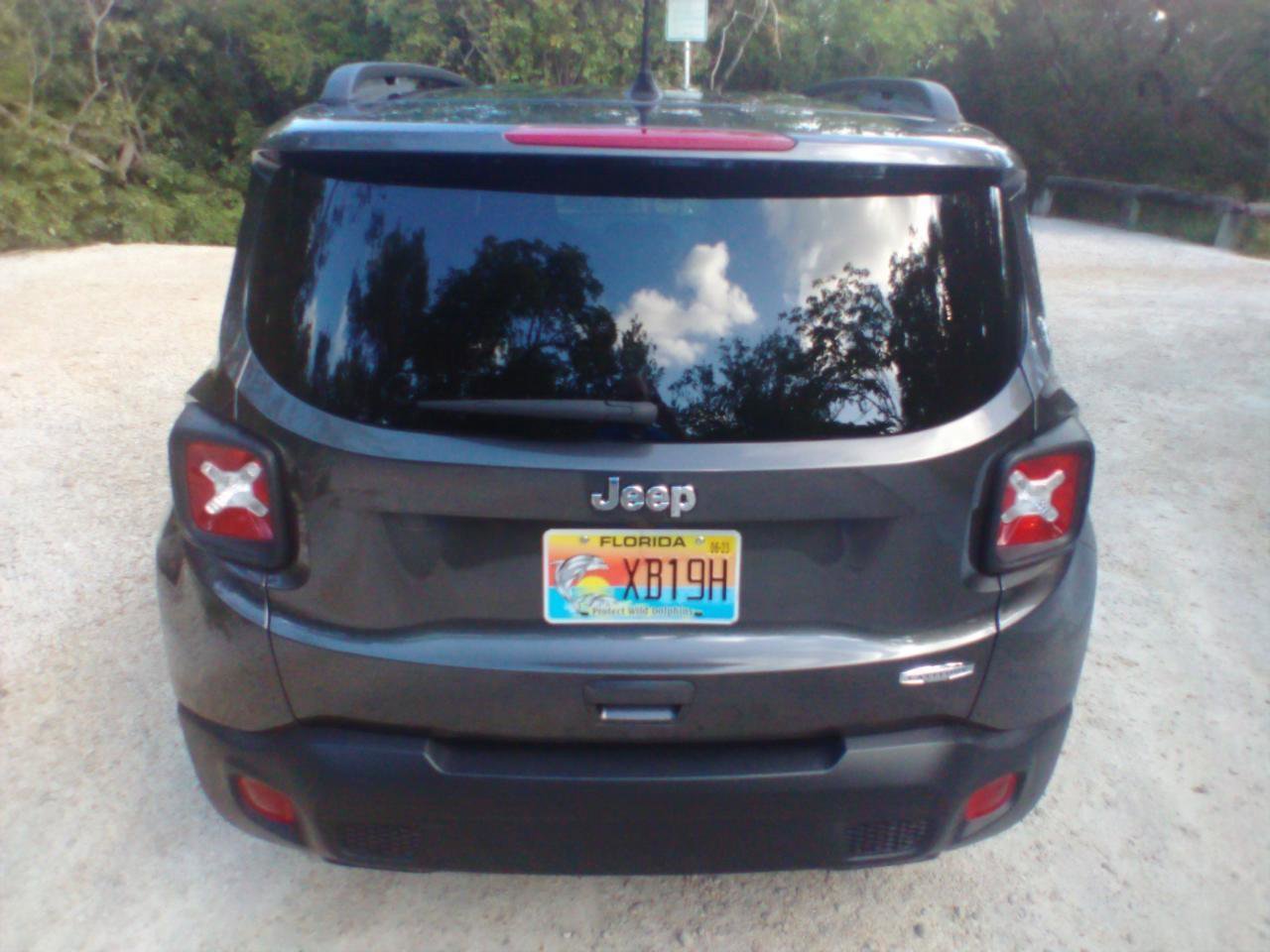 Used 2020 Jeep Renegade Latitude image 8