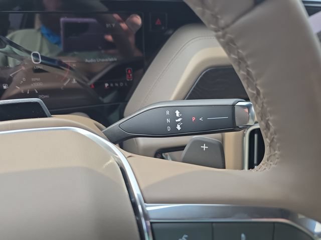 New 2026 GMC Yukon XL Denali w/ Denali Reserve Package AWD/4WD image 22
