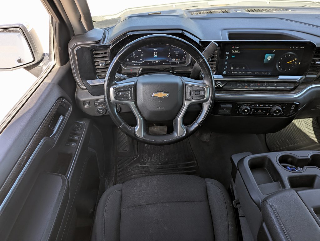 Used 2025 Chevrolet Silverado 1500 LT AWD/4WD image 26