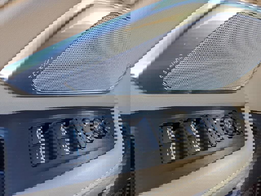 Used 2019 Acura RDX w/ Technology Package image 15