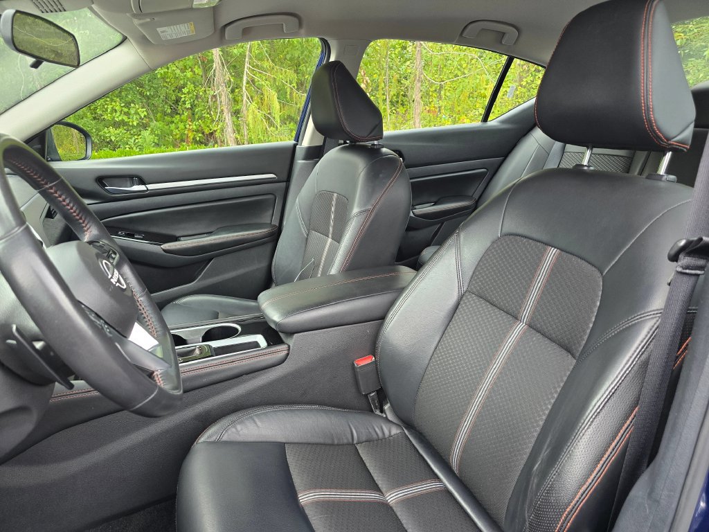 Used 2024 Nissan Altima 2.5 SR FWD image 13
