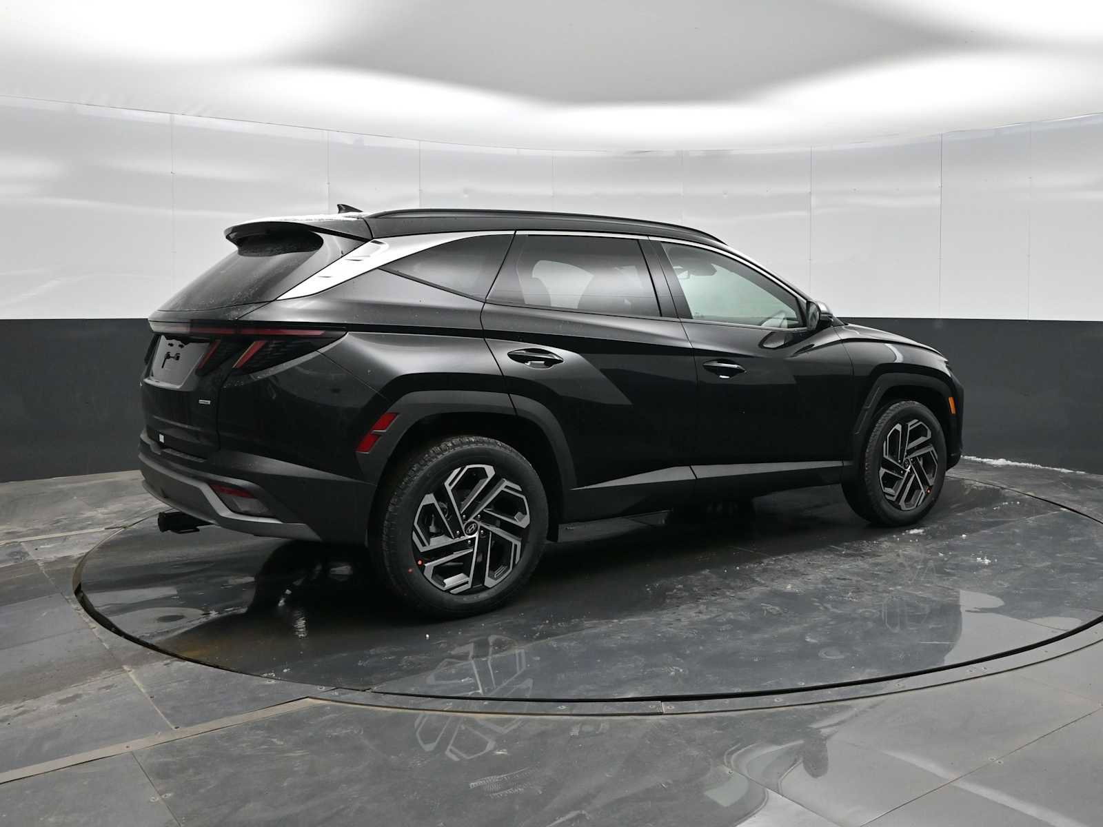 New 2026 Hyundai Tucson Limited image 8