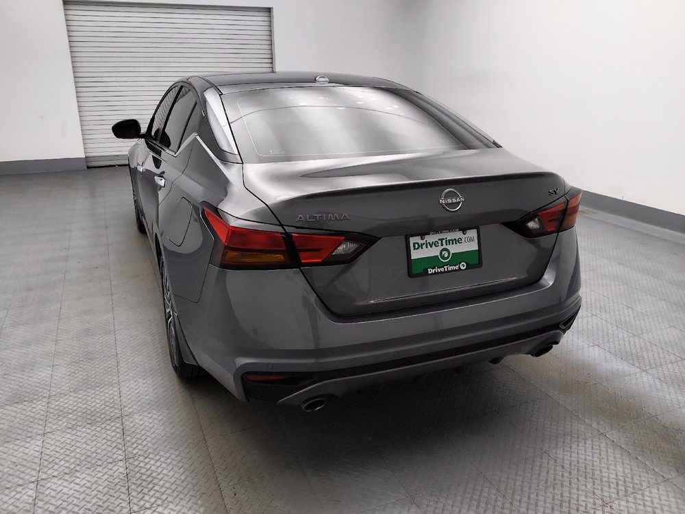 Used 2024 Nissan Altima 2.5 SV w/ SV Premium Package FWD image 6