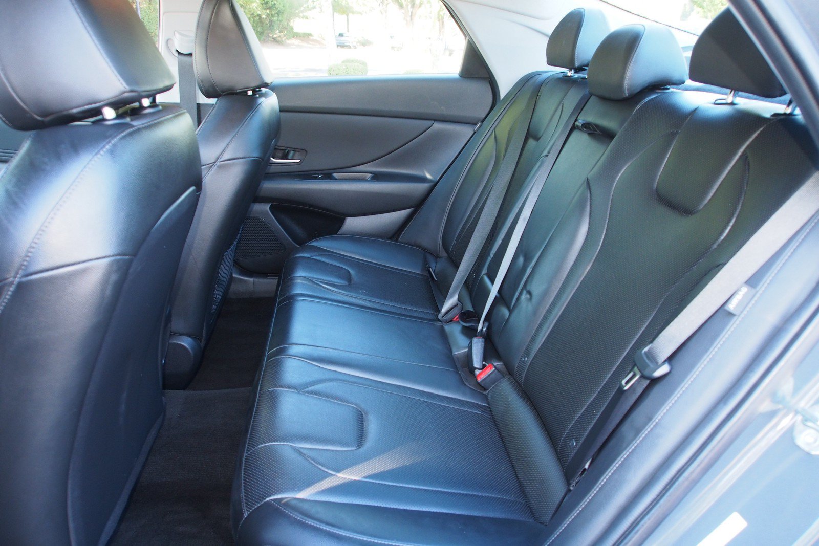 Used 2024 Hyundai Elantra Limited FWD image 20
