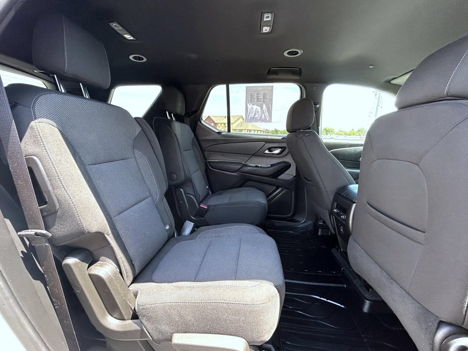 Certified 2023 Chevrolet Traverse LT w/ LPO, Floor Liner Package AWD/4WD image 20
