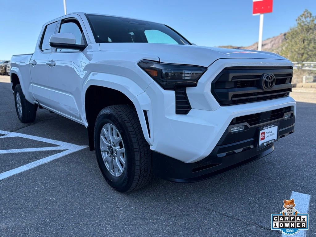 Certified 2024 Toyota Tacoma SR5 AWD/4WD image 11