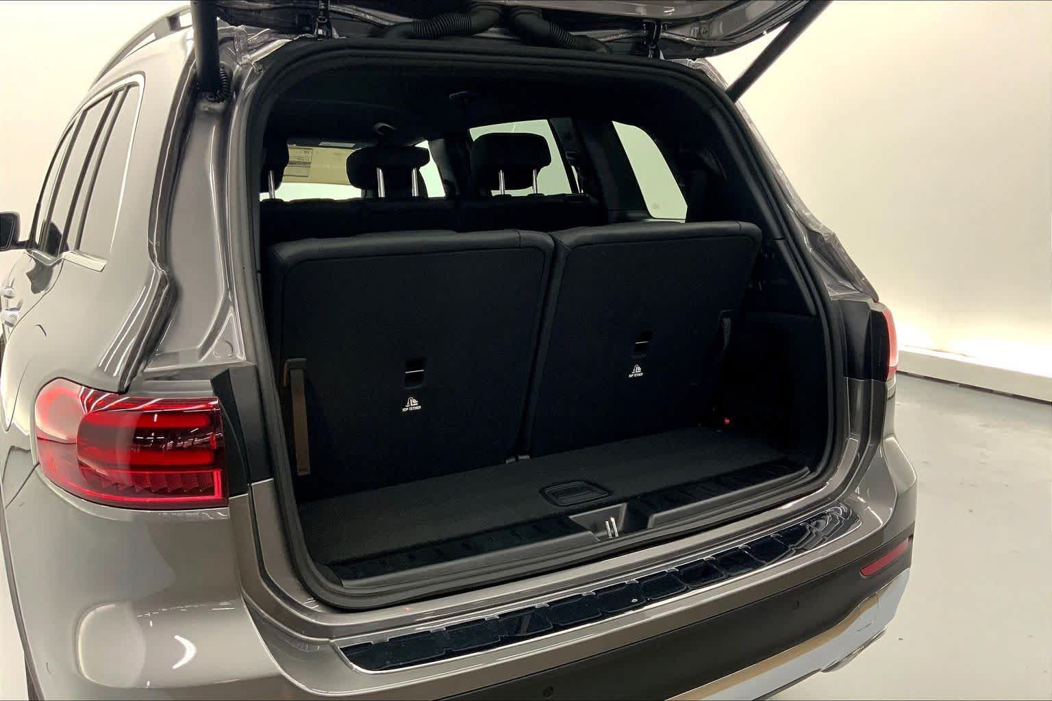 New 2026 Mercedes-Benz GLB 250 image 17