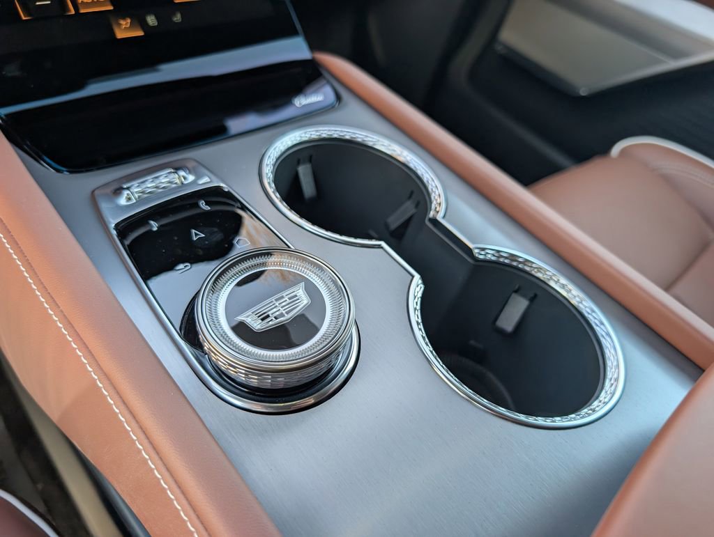 New 2026 Cadillac Vistiq Sport AWD/4WD image 28