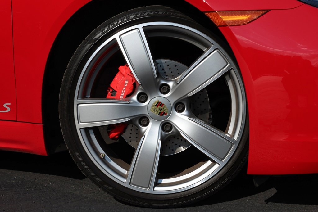 Used 2019 Porsche 718 Cayman S image 10