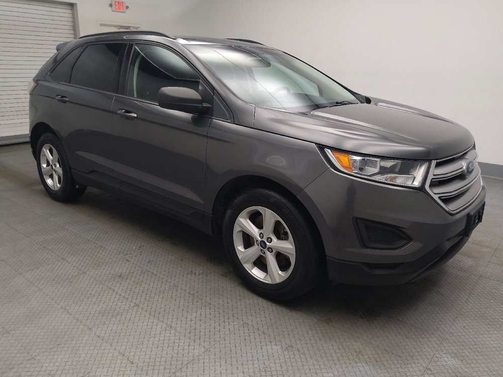 Used 2018 Ford Edge SE image 11