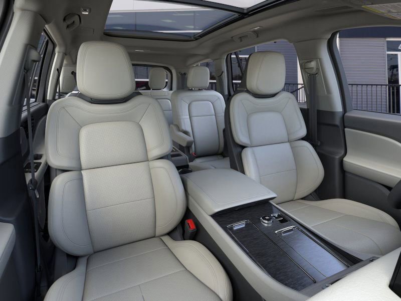 New 2026 Lincoln Aviator Reserve image 10