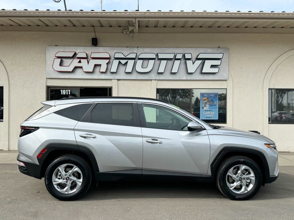 Used 2023 Hyundai Tucson SEL image 3