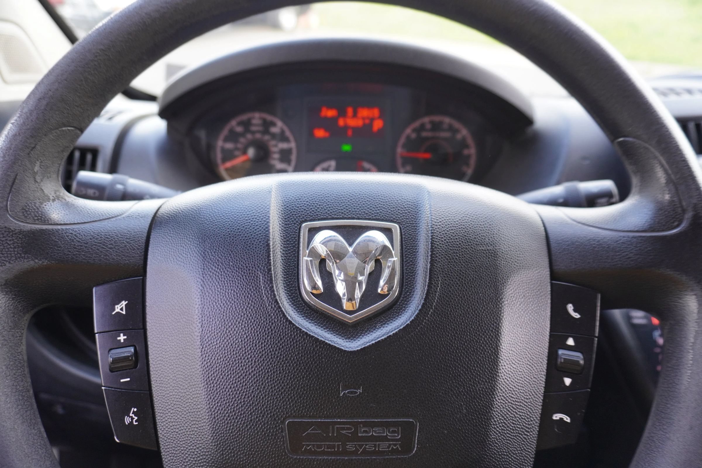 Used 2015 RAM ProMaster 1500 w/ Interior Convenience Group FWD image 15