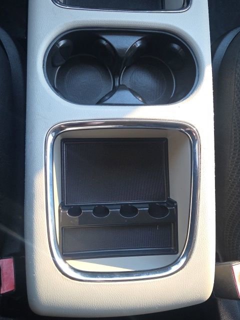 Used 2016 Dodge Grand Caravan SXT FWD image 33