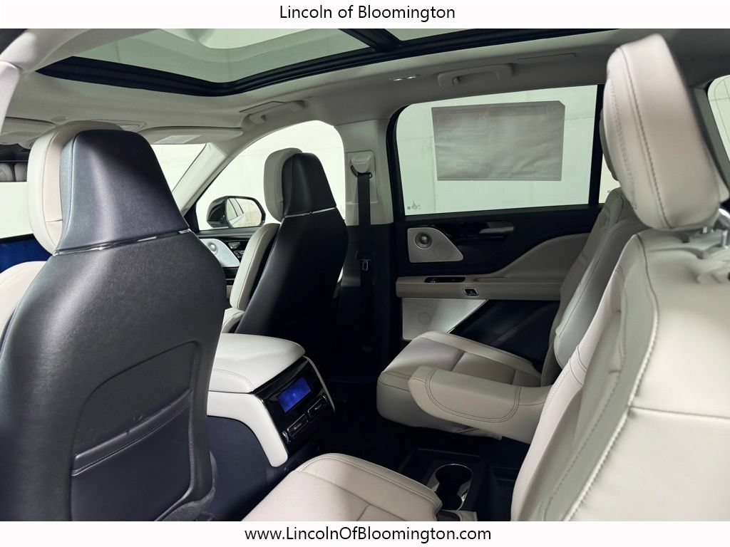 New 2026 Lincoln Aviator Reserve AWD/4WD image 32