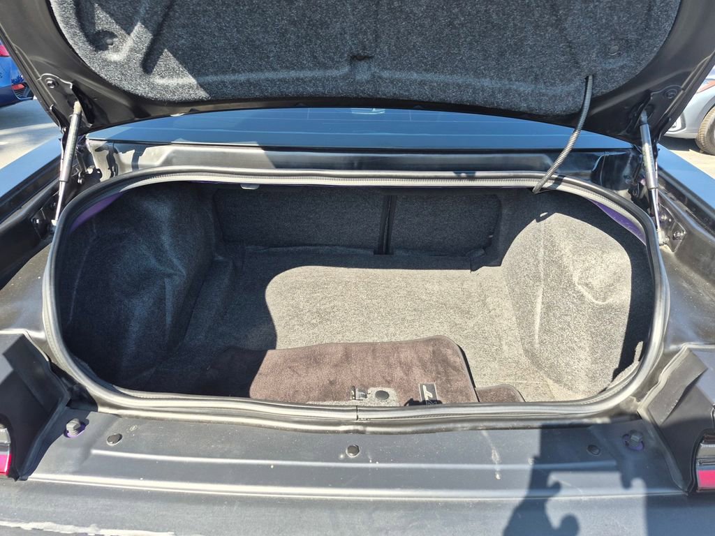 Used 2019 Dodge Challenger SRT Hellcat Redeye image 17