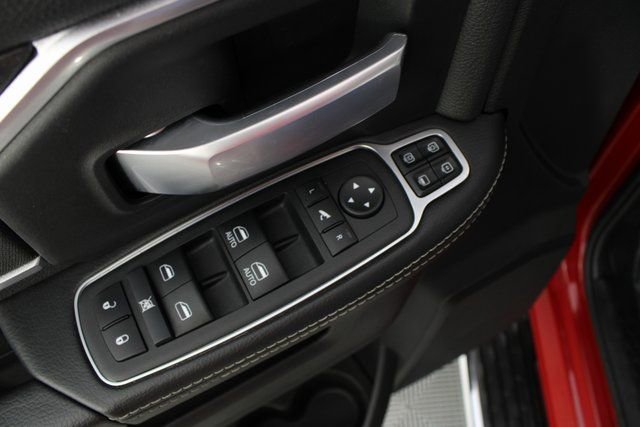 Used 2024 RAM 2500 Big Horn w/ Bed Utility Group image 13