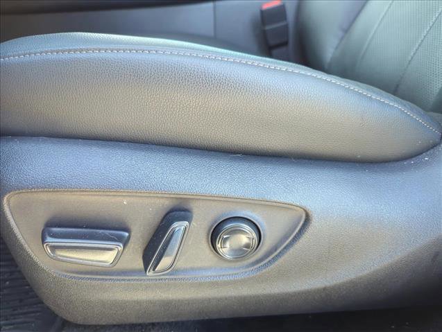 Used 2026 Toyota Grand Highlander Platinum image 13