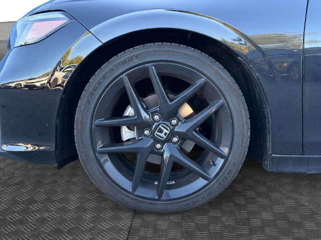 Used 2025 Honda Civic Sport image 13